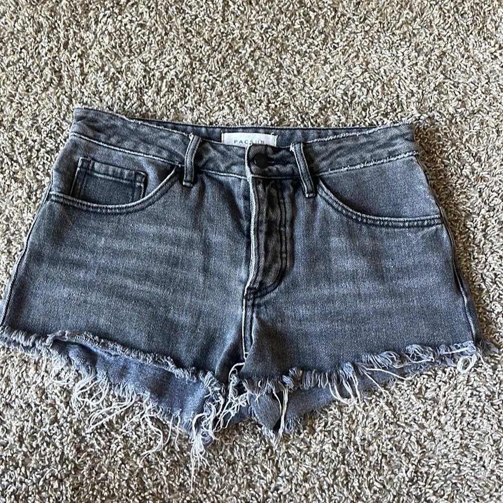 Pacsun Mid-Rise Short